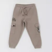 Pantalón de Buzo Niño Bolsillos Laterales Mickey Café