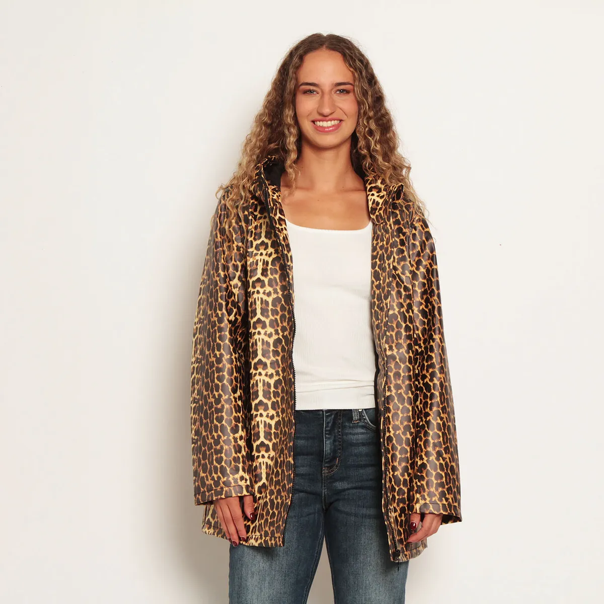 WADOS - CHAQUETA ANIMAL PRINT IMPERMEABLE MANGA LARGA CON CAPUCHA