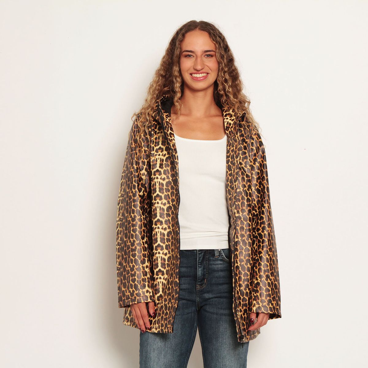 WADOS - CHAQUETA ANIMAL PRINT IMPERMEABLE MANGA LARGA CON CAPUCHA