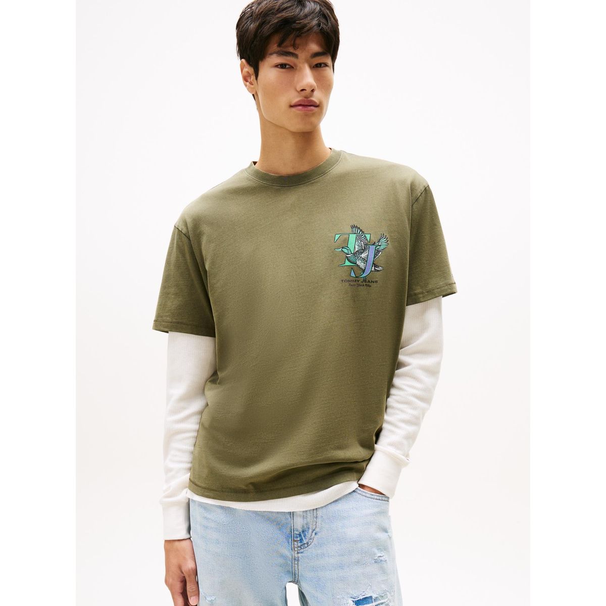 TOMMY HILFIGER - Polera Relaxed Fit Novelty Logo Verde Tommy Jeans