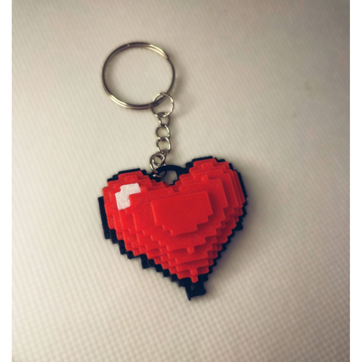 GENERICO - Llavero Corazón Pixel- San Valentín