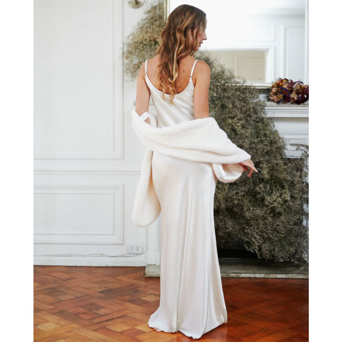MI PLACARD - Vestido Largo de Novia Lis Crema