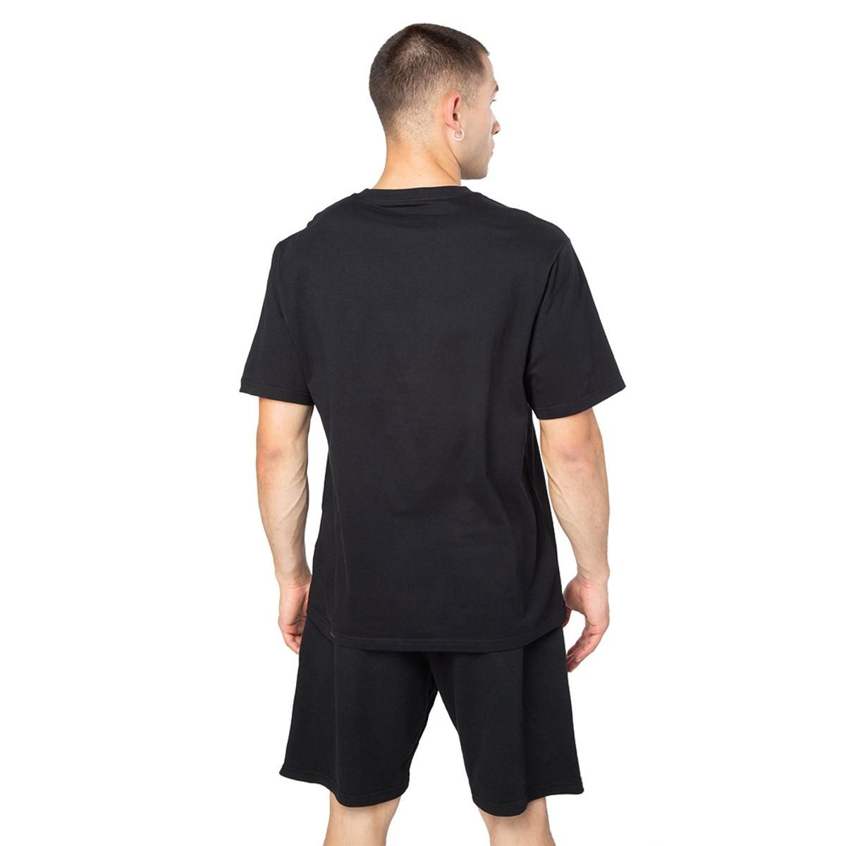 UMBRO - Polera Umbro Essentials Big Logo Square Hombre Negro