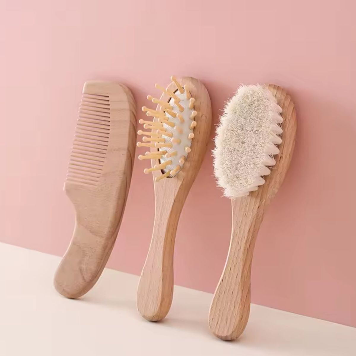 GENERICO - Kit Cepillo Peine Madera Cerdas Suaves Bebés Recien Nacidos