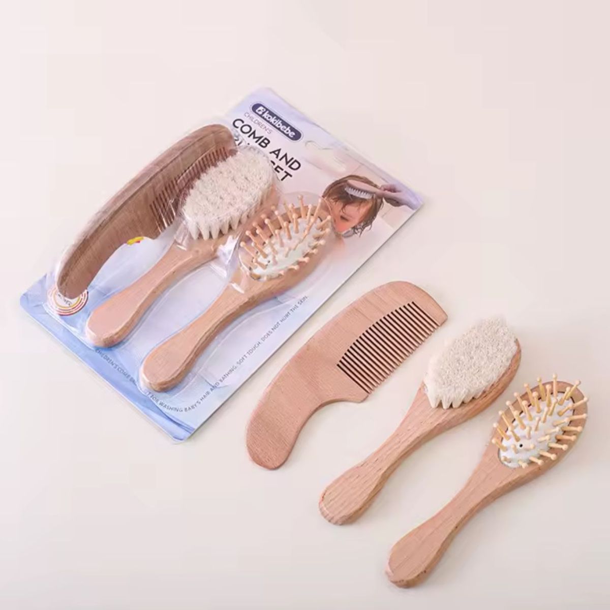 GENERICO - Kit Cepillo Peine Madera Cerdas Suaves Bebés Recien Nacidos