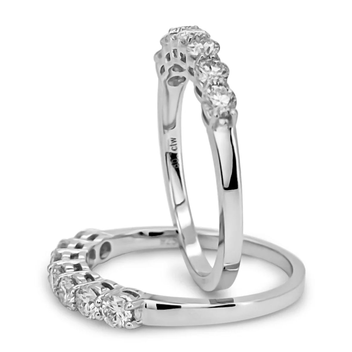 BOOMZAIR - ANILLO DE COMPROMISO DE SIETE PIEDRAS MOISSANITA EN PLATA LEY RODINADA