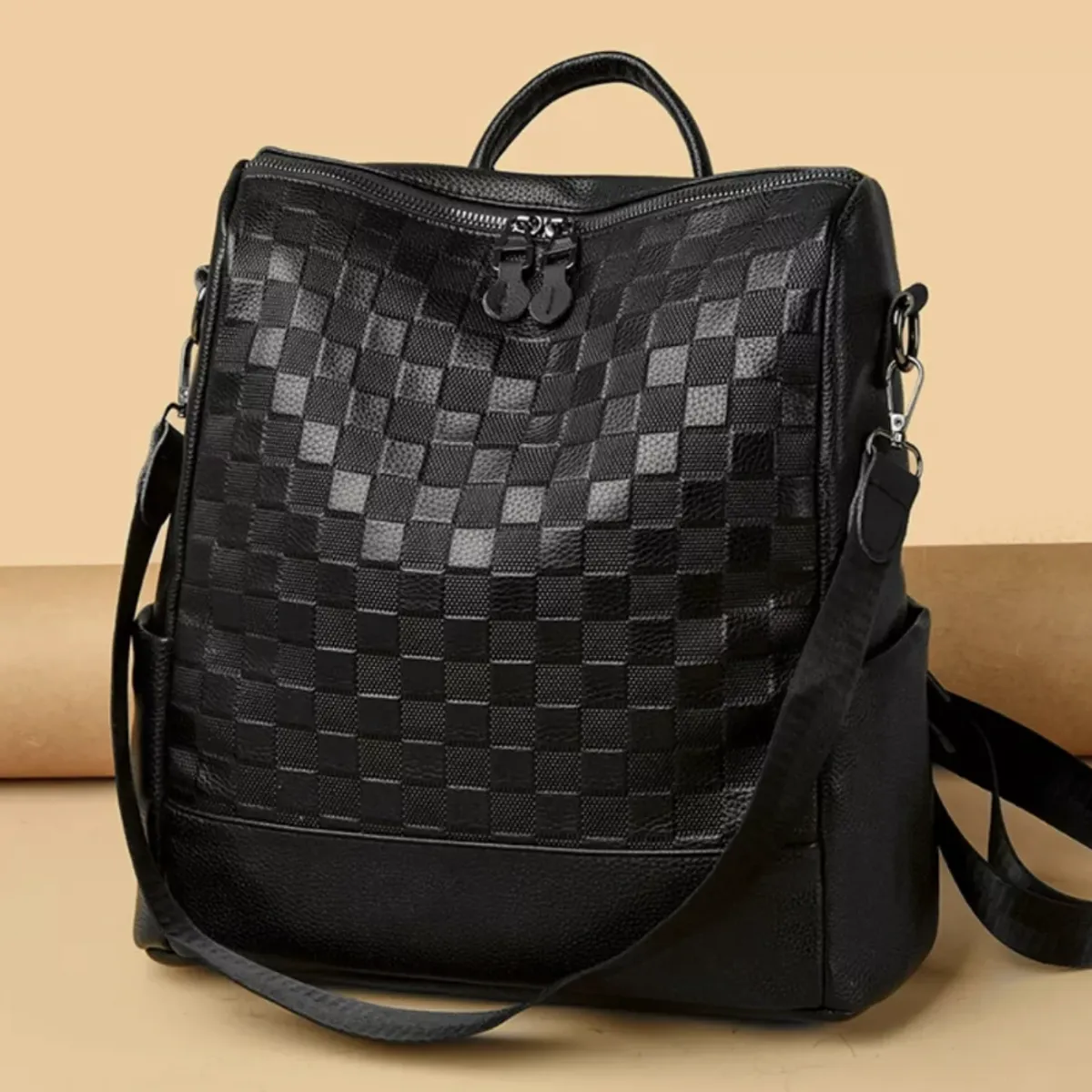 MOMO - Mochila de cuerina para mujer con bolsillo grande