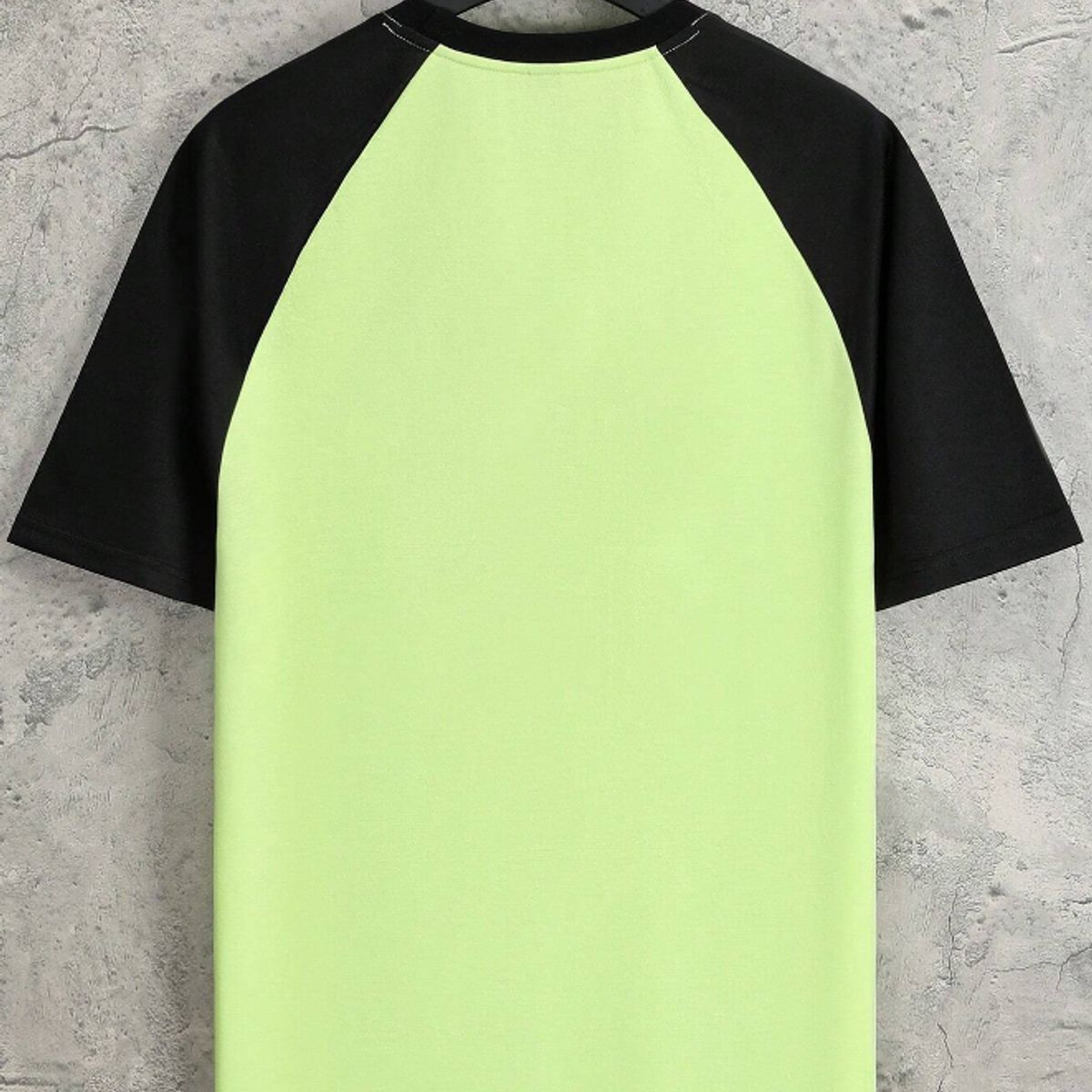 KIRAMA CLOTHING STORE - Polera Hombre Raglán Estilo Motocicleta  Verde Menta