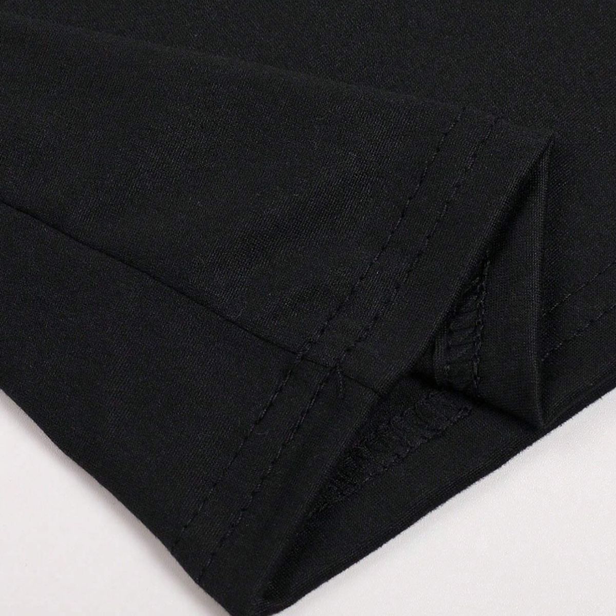 KIRAMA CLOTHING STORE - Polera Hombre Estampada Gamer  Negro