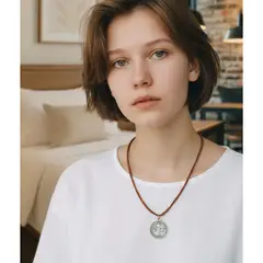 GENERICO - Collar gamuzado con medalla de san benito