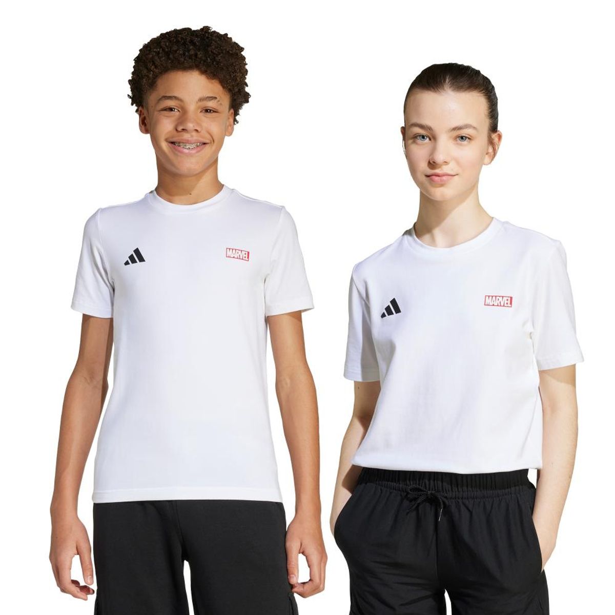 ADIDAS - Poleras estampadas Urbano Marvel Unisex niño