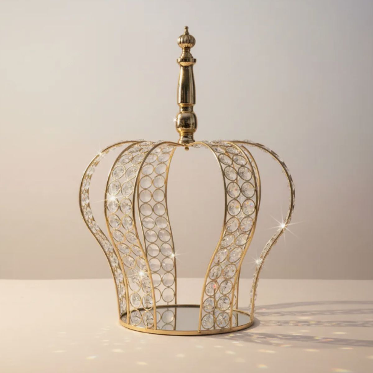 GENERICO - Candelabro Dorado De Vidrio De Corona 42cm