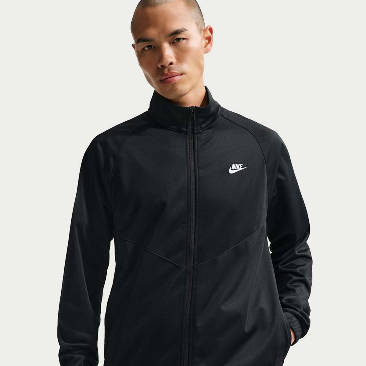 NIKE - Conjunto Nike Windrunner Negro Hombre