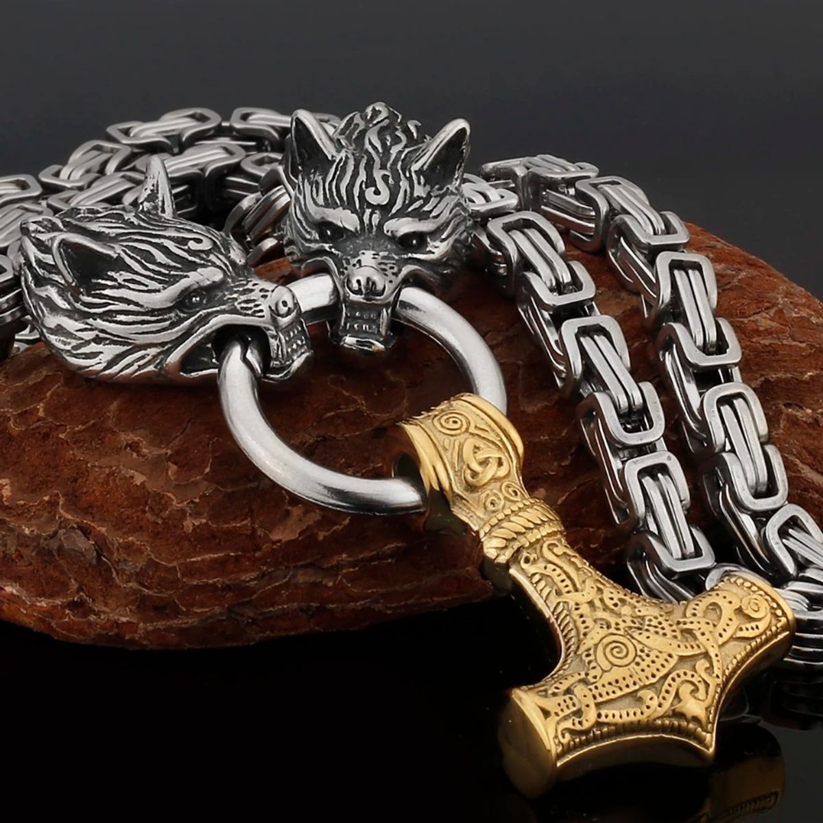 GENERICO - Collar Vikingo Lobo Y Martillo Nordico Acero Silver Gold M1