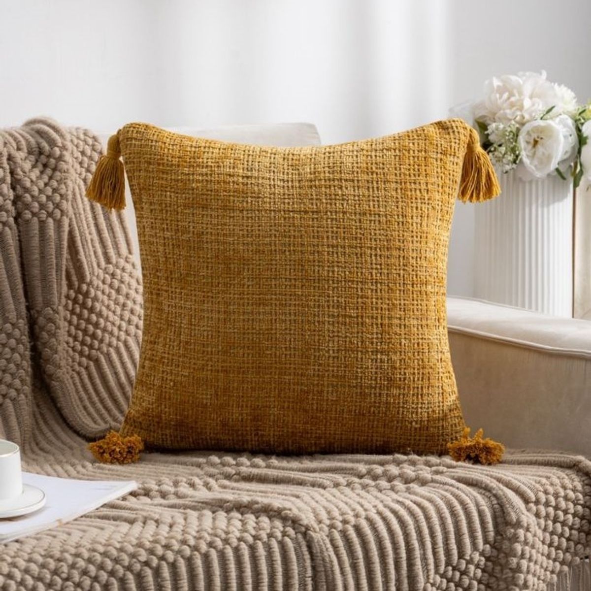 GENERICO - PACK DE 4 FUNDAS PARA COJIN CHELINE CON BORLAS 45x45