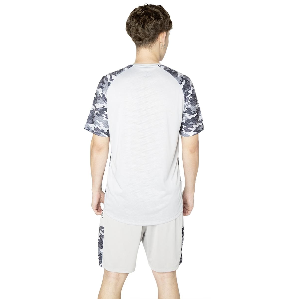 UMBRO - Polera Entrenamiento Umbro Pro Training Graphic Hombre Gris