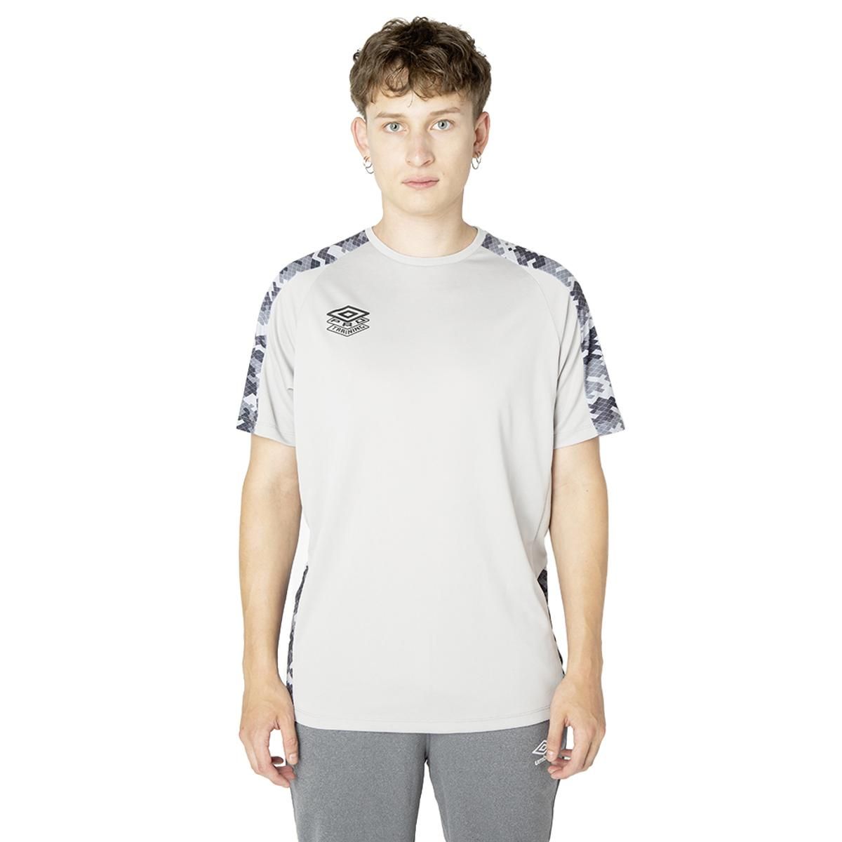 UMBRO - Polera Entrenamiento Umbro Pro Training Active Hombre Gris