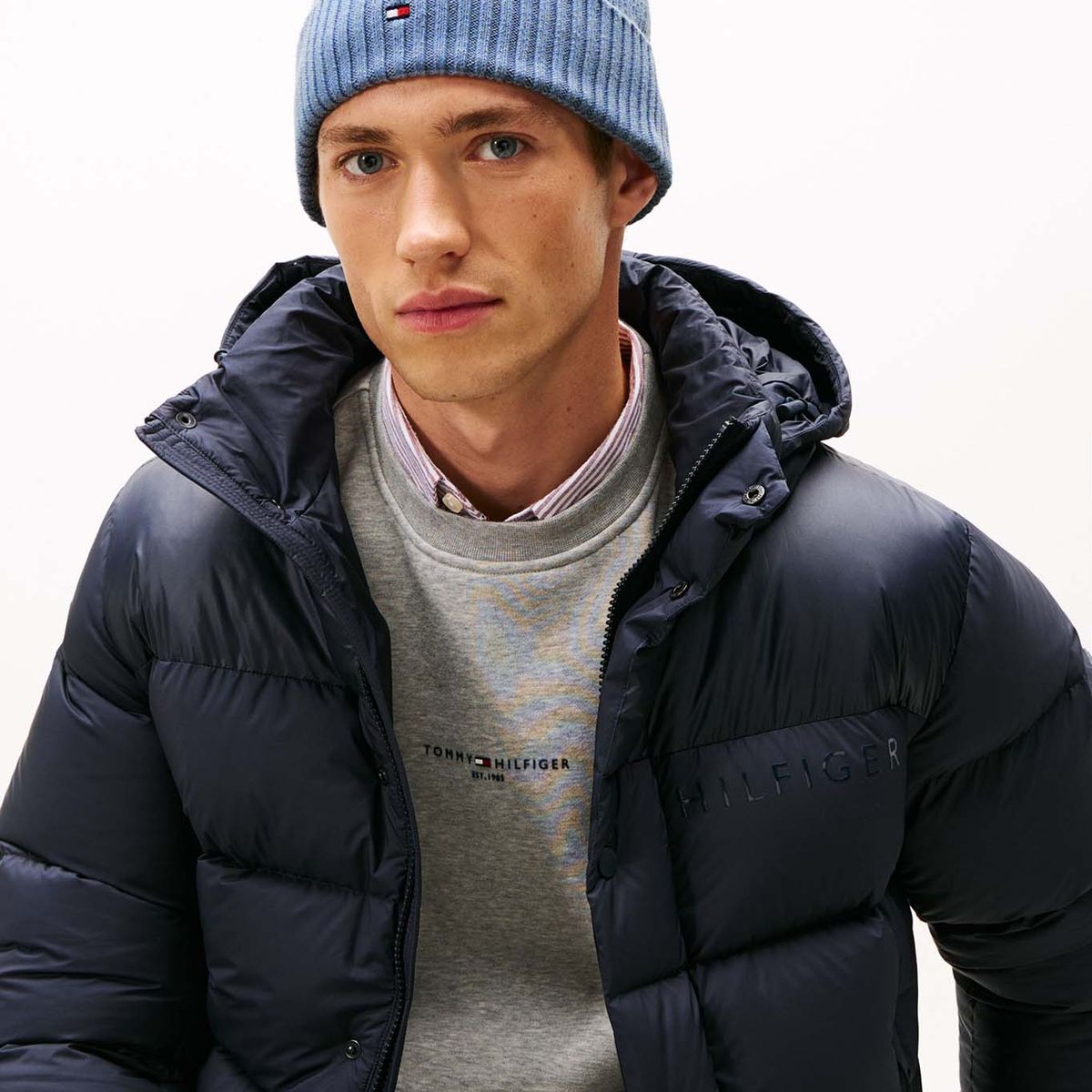 TOMMY HILFIGER - Gorro Solid Con Logo Celeste Tommy Hilfiger