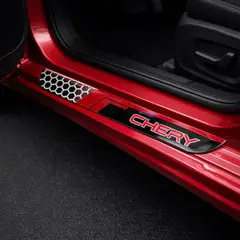 GENERICO - Cubre Zócalo Pisadera Multifunción en Acrílico Protector para Autos Universal CHERY