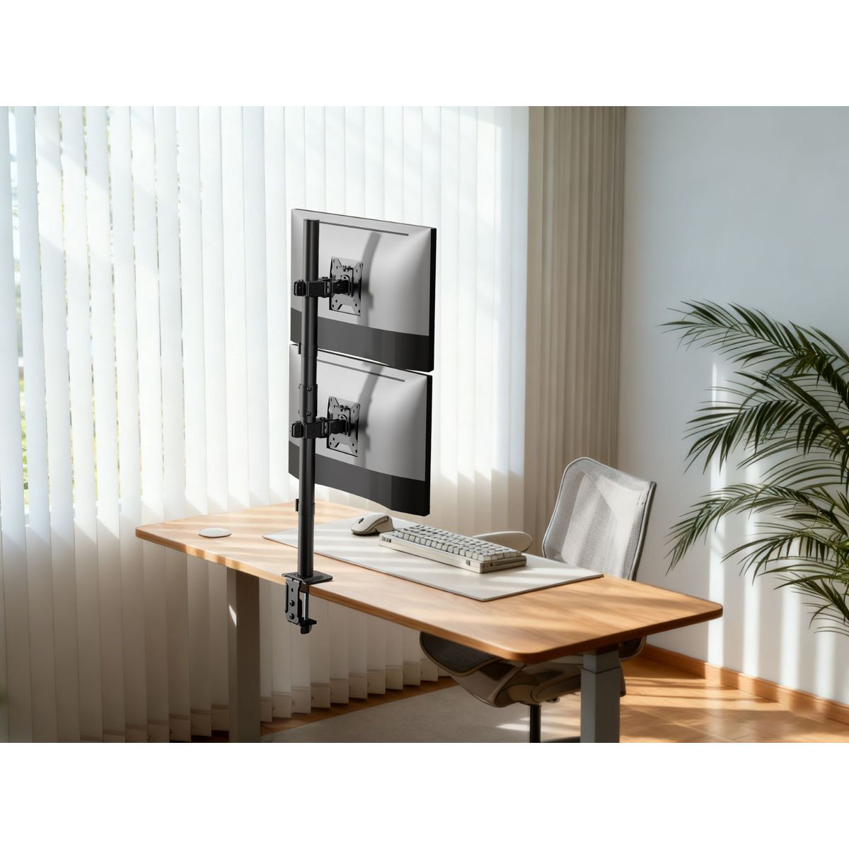 BRASFORMA - Soporte para 2 monitores 17" ~ 32" en Vertical  20kg  360° - BM725 Brasforma