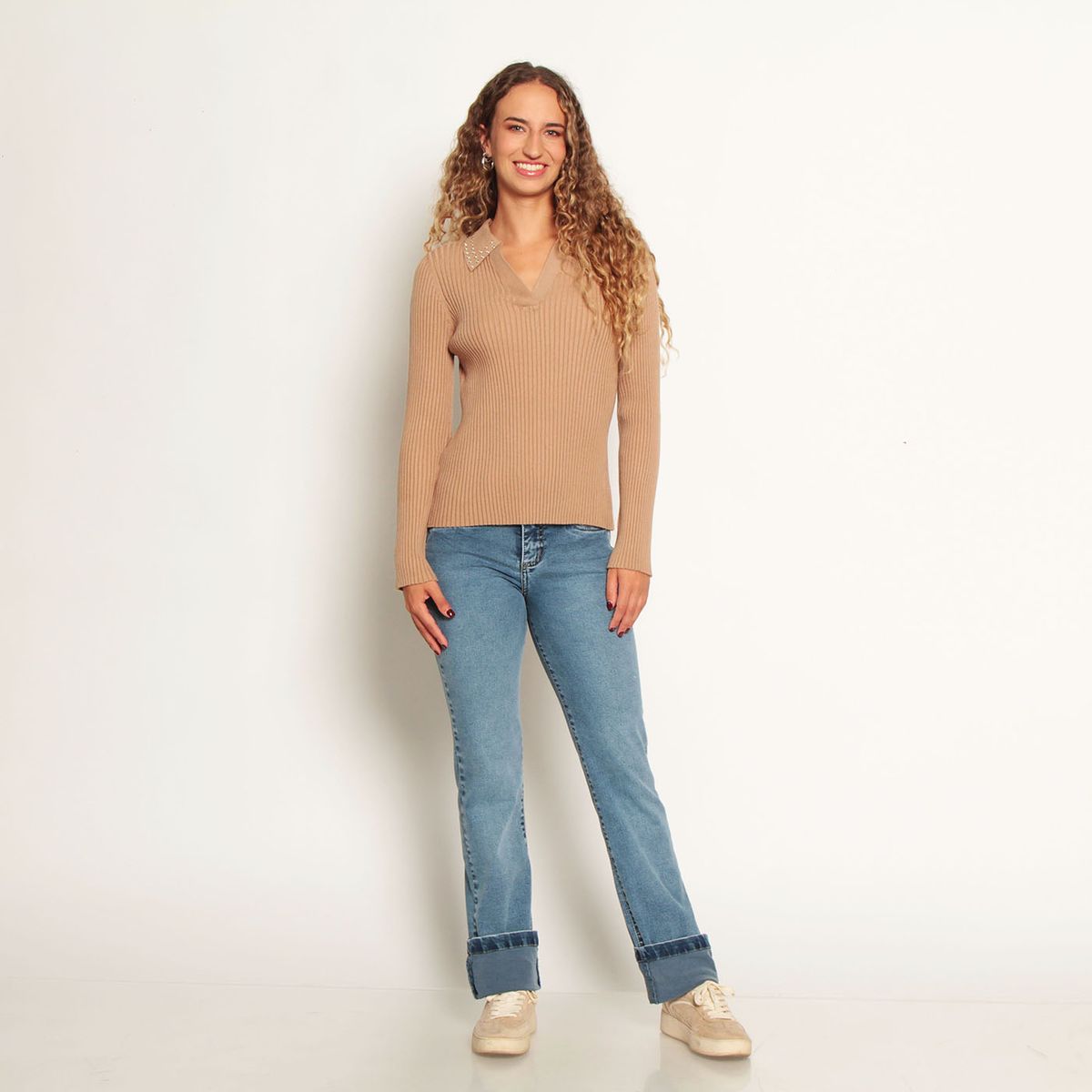 WADOS - SWEATER MANGA LARGA ESCOTE REDONDO CON APLICACION EN LAS MANGAS