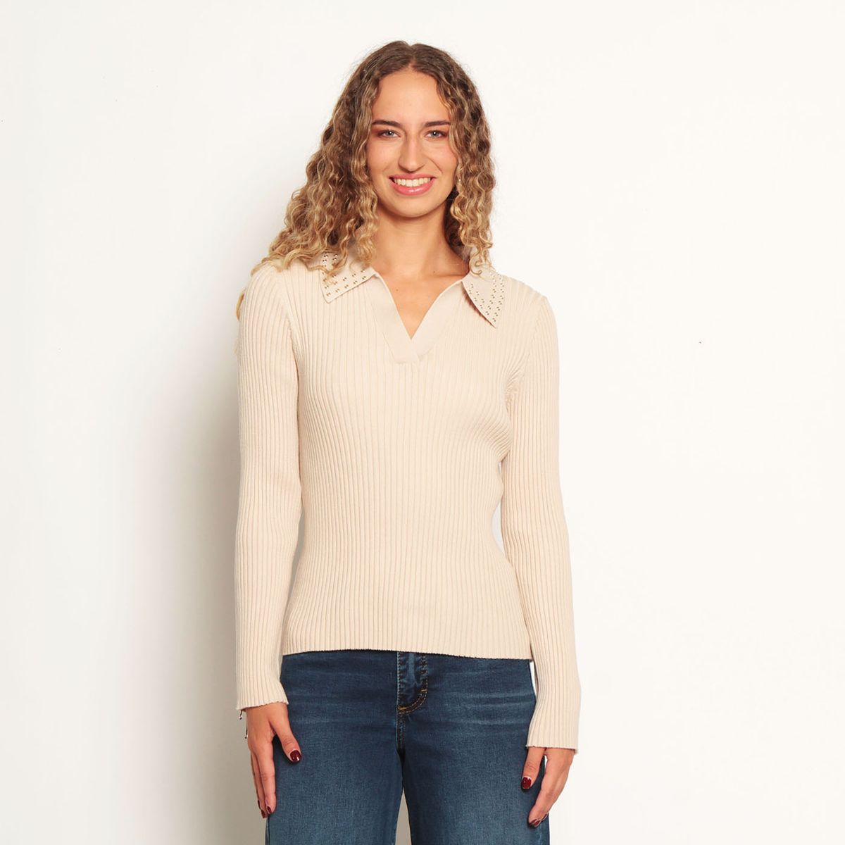 WADOS - SWEATER MANGA LARGA ESCOTE REDONDO CON APLICACION EN LAS MANGAS