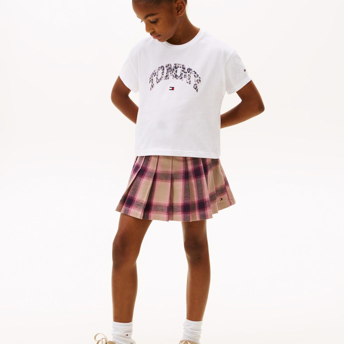 TOMMY HILFIGER - Polera Varsity Con Logo Blanco Tommy Hilfiger