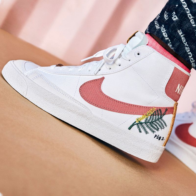 NIKE - Blazer Mid 77 Se Zapatilla Urbana Mujer Blanco Nike