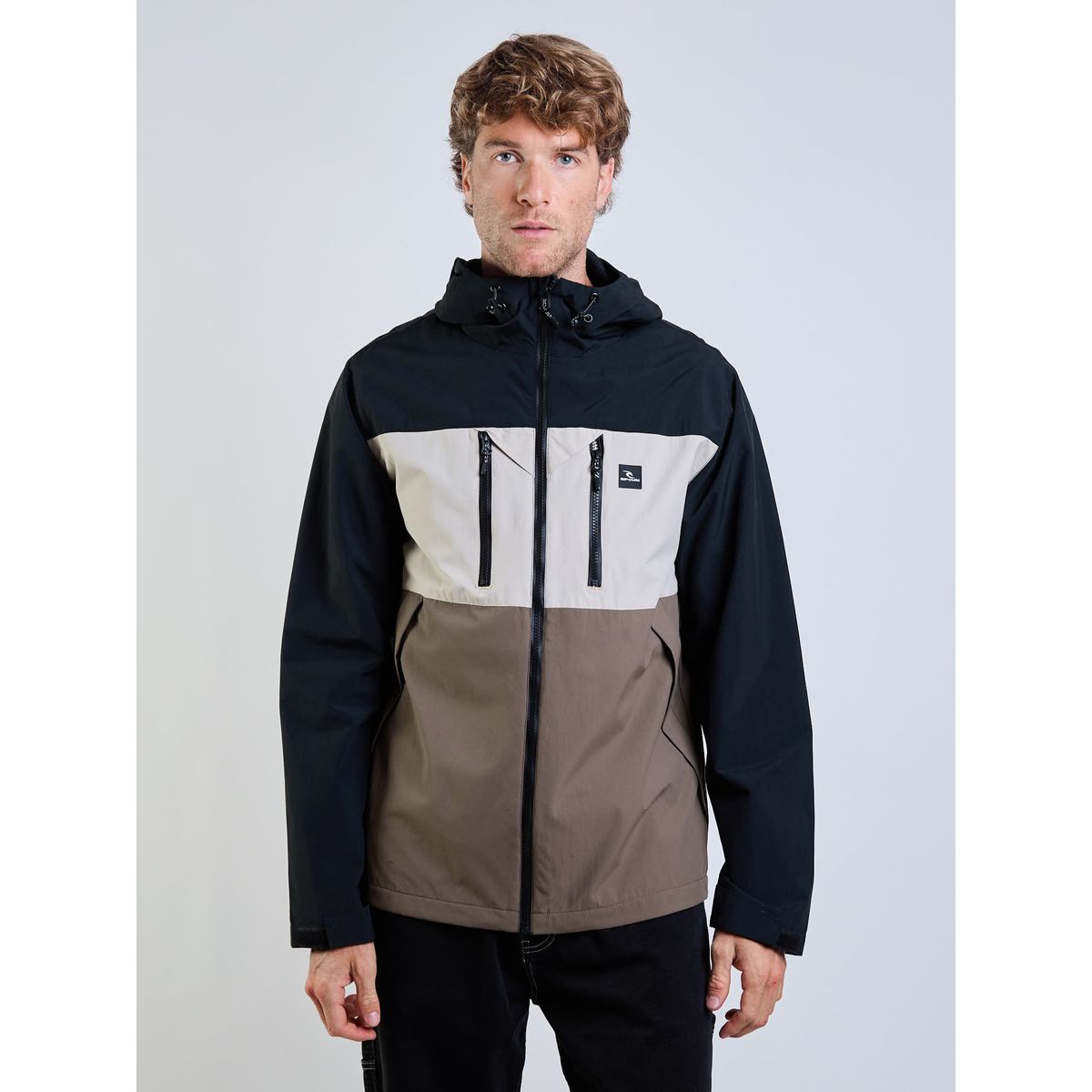 RIP CURL - Cortaviento Swell Café Hombre Rip Curl
