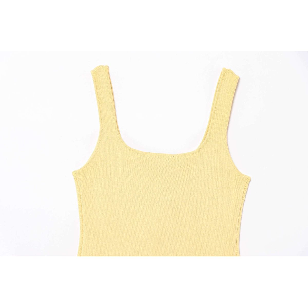 VELVET - Top Ajustado Florencia Amarrilo