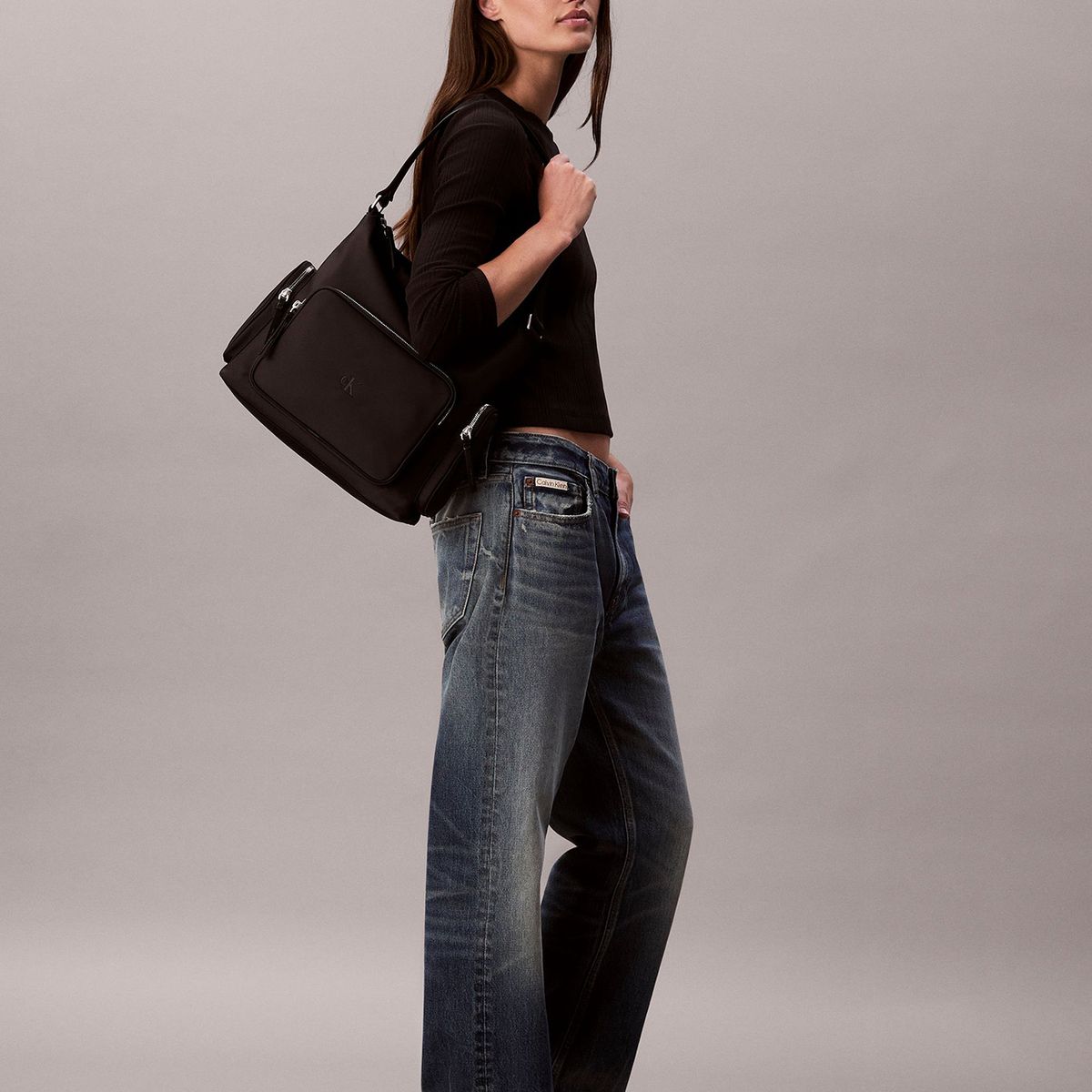 CALVIN KLEIN - Cartera De Mano De Nailon De Satén Suave Negro Calvin Klein