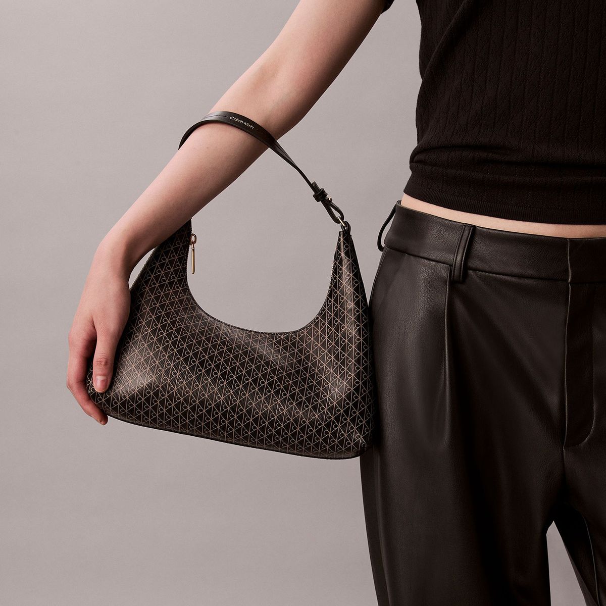 CALVIN KLEIN - Cartera De Hombro Con Estampado De Monograma Negro Calvin Klein