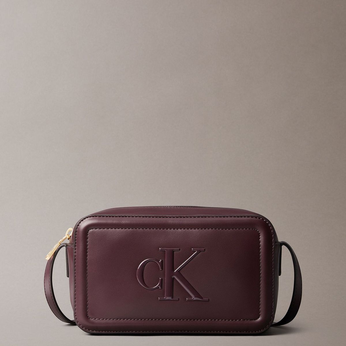 CALVIN KLEIN - Bandolera Con Logo Monograma Grabado Café Calvin Klein