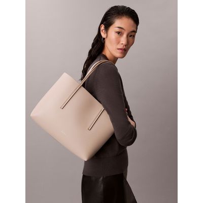 Imagen 2 del producto Cartera Tote Foil Logo Beige