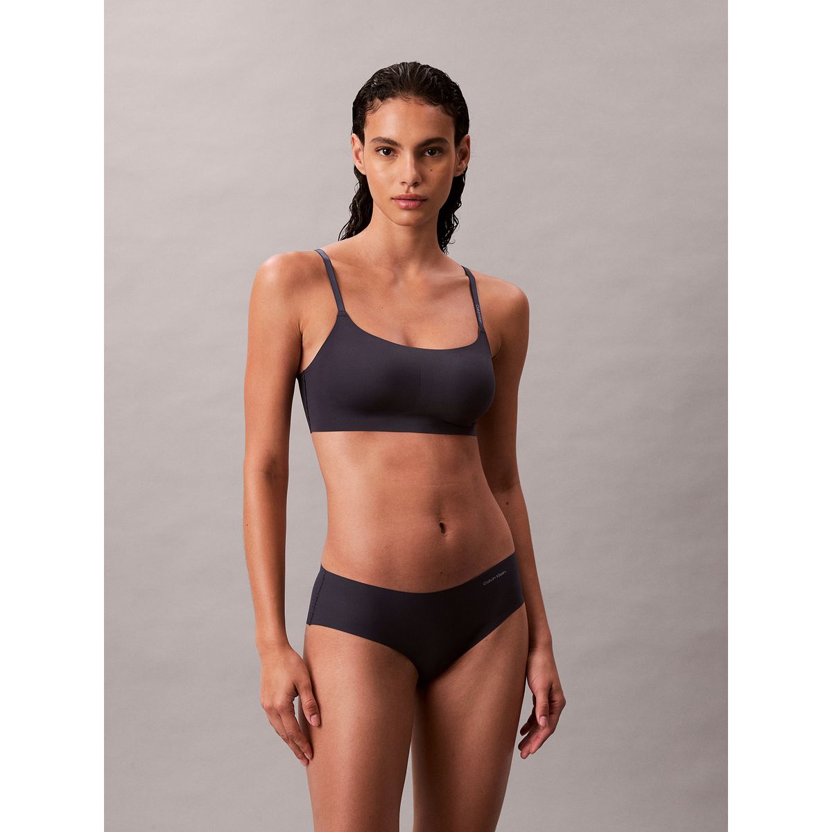 CALVIN KLEIN - Bralette Lined Invisible Comfort Azul Calvin Klein