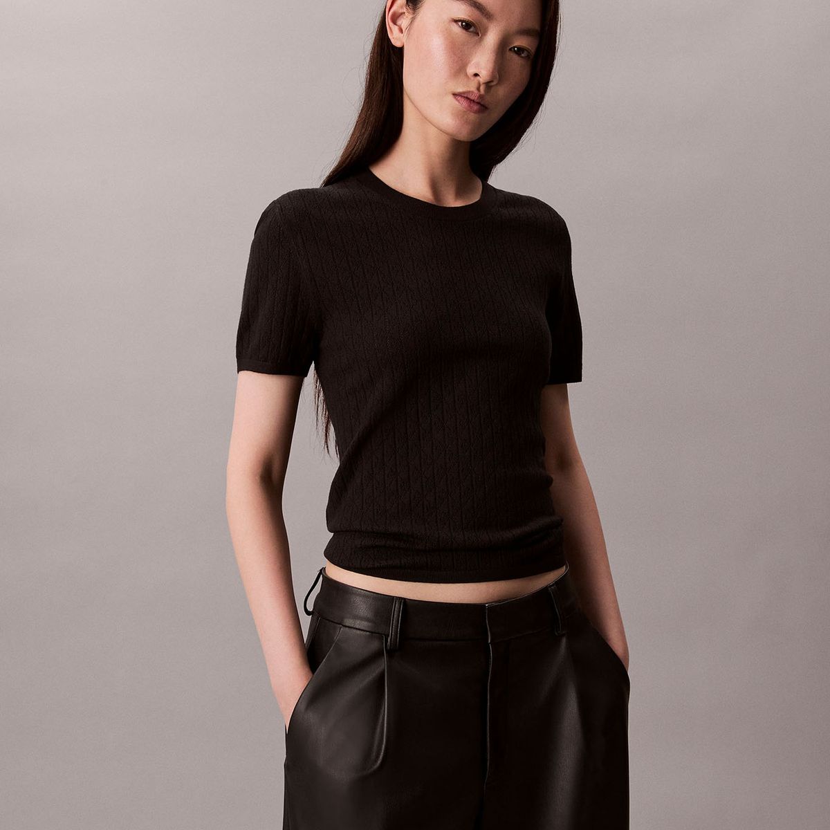 CALVIN KLEIN - Blusa En Tejido Calado Negro Calvin Klein