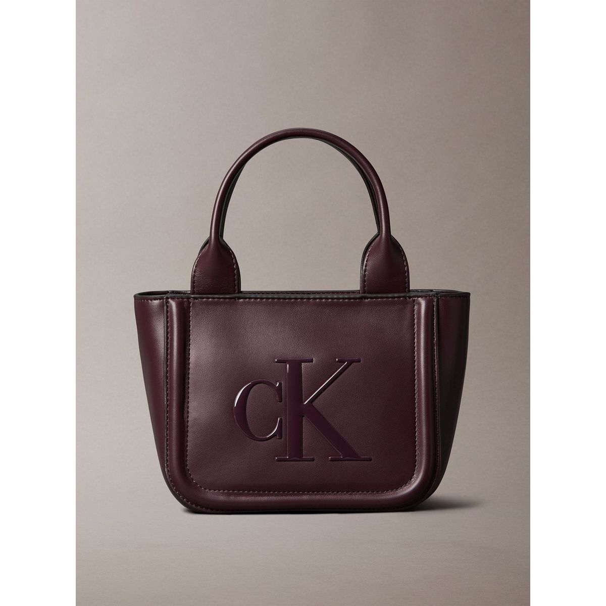 CALVIN KLEIN - Cartera Tote Pequeña Con Logo Café Calvin Klein