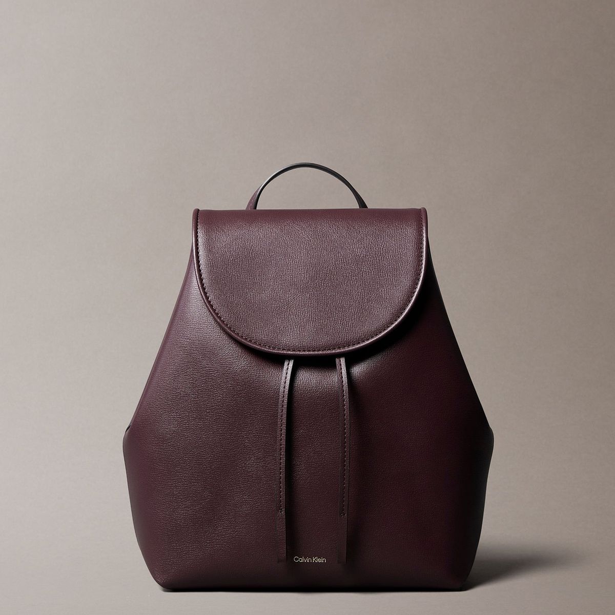 CALVIN KLEIN - Mochila Con Solapa Y Cierre Con Cordón Café Calvin Klein