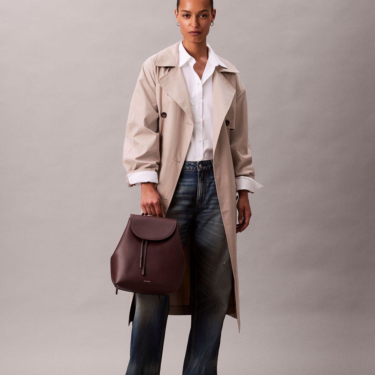 CALVIN KLEIN - Mochila Con Solapa Y Cierre Con Cordón Café Calvin Klein