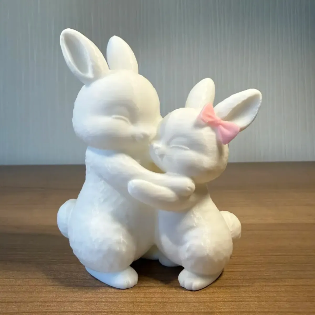 GENERICO - Figura decorativa - Conejos tiernos abrazándose