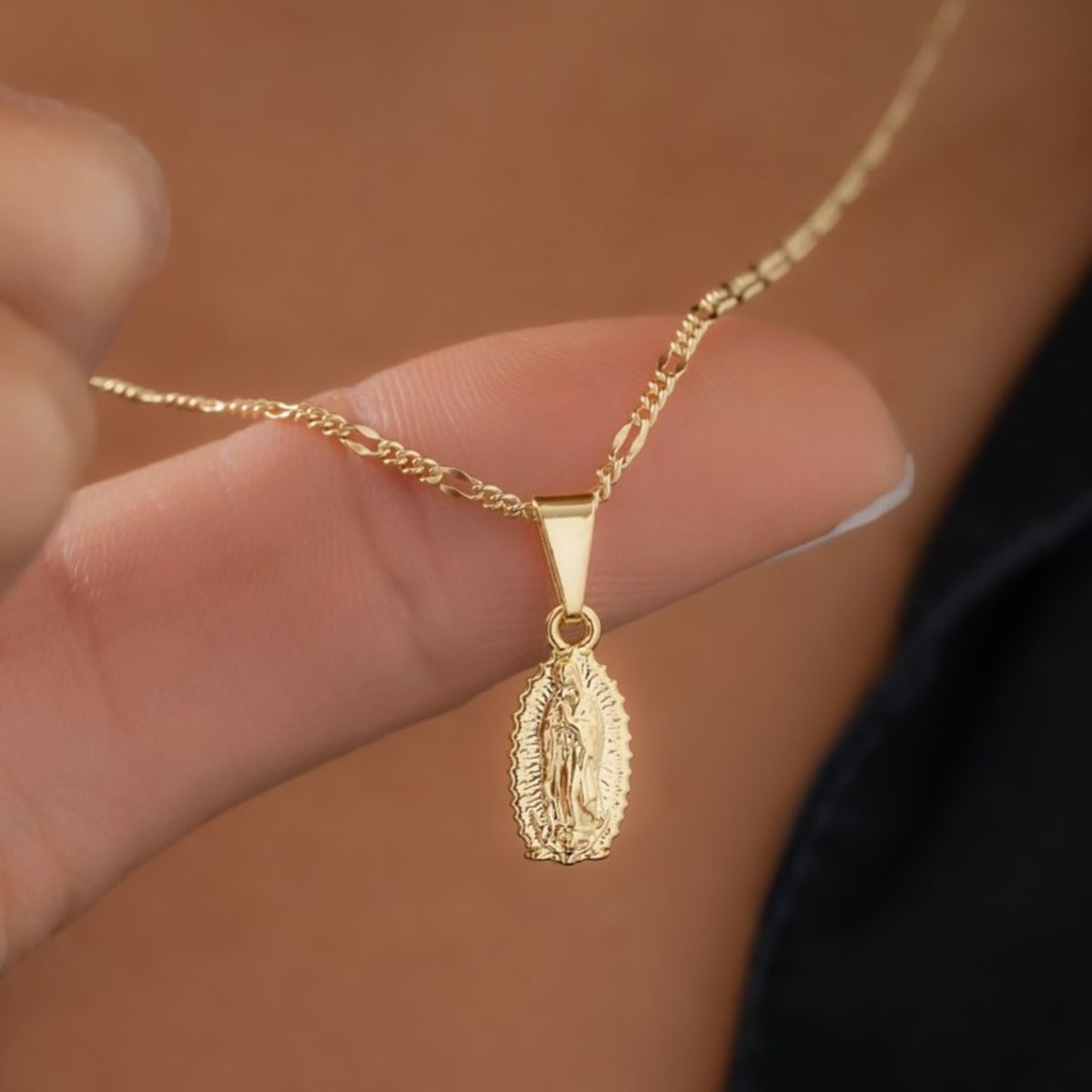 GENERICO - Colgante Guadalupe Finita Oro Laminado 18k