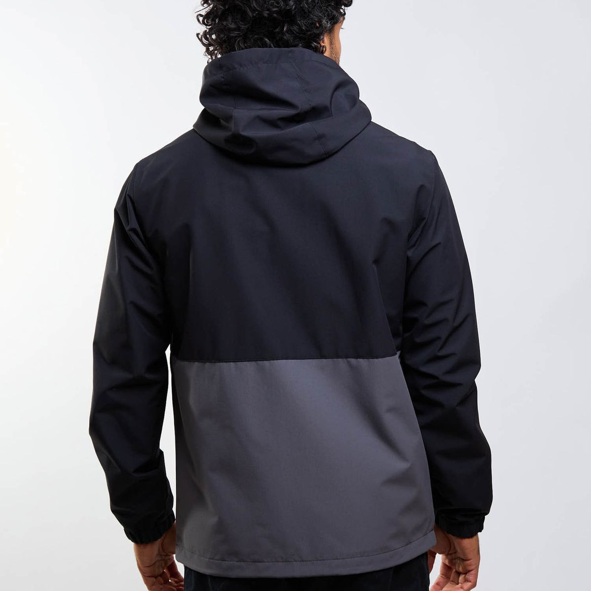 MAUI AND SONS - Cortaviento Night Shield Gris Hombre Maui And Sons