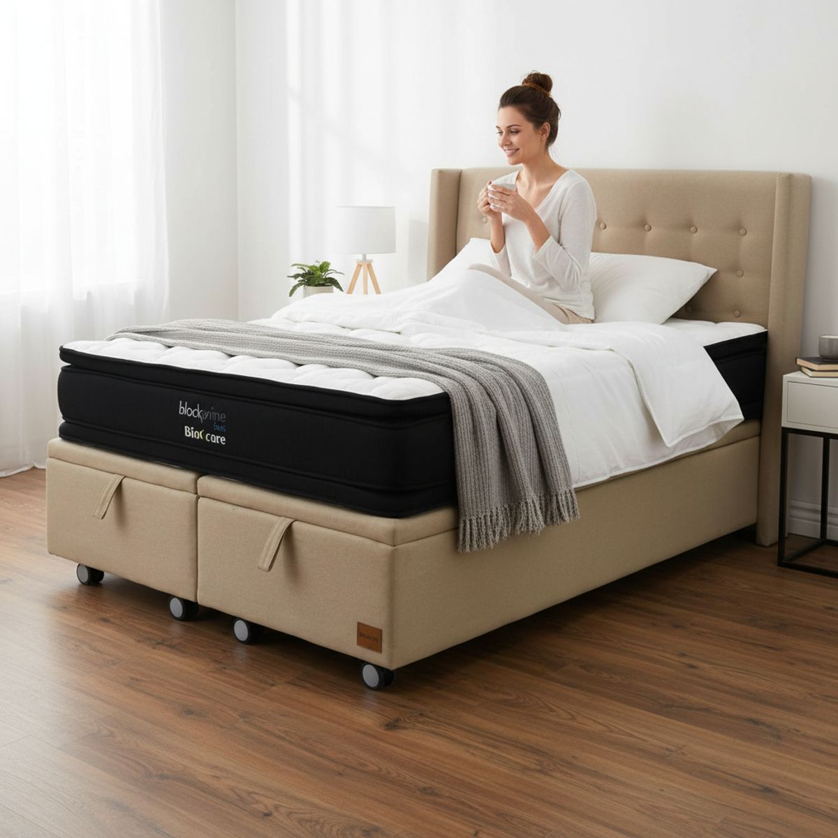 BLOCCARE - Cama Baul King L200 cm + Colchon Black Prime - Modelo Dos + Respaldo  Rueda Logo Beige