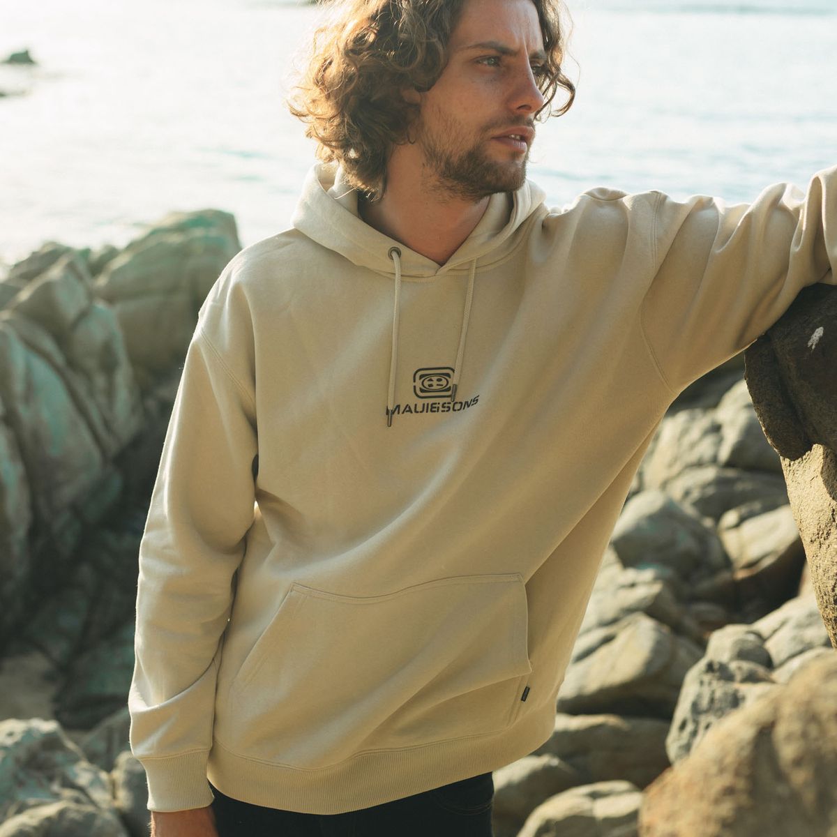 MAUI AND SONS - Poleron Canguro Oceyx Beige Hombre Maui And Sons
