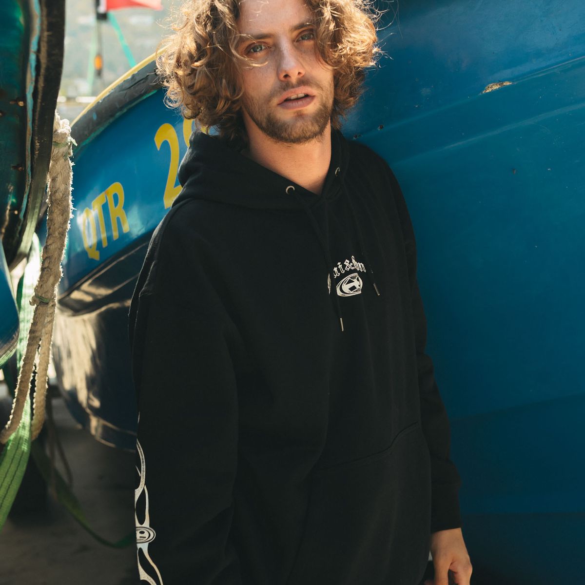 MAUI AND SONS - Poleron Canguro Riptal Negro Hombre Maui And Sons