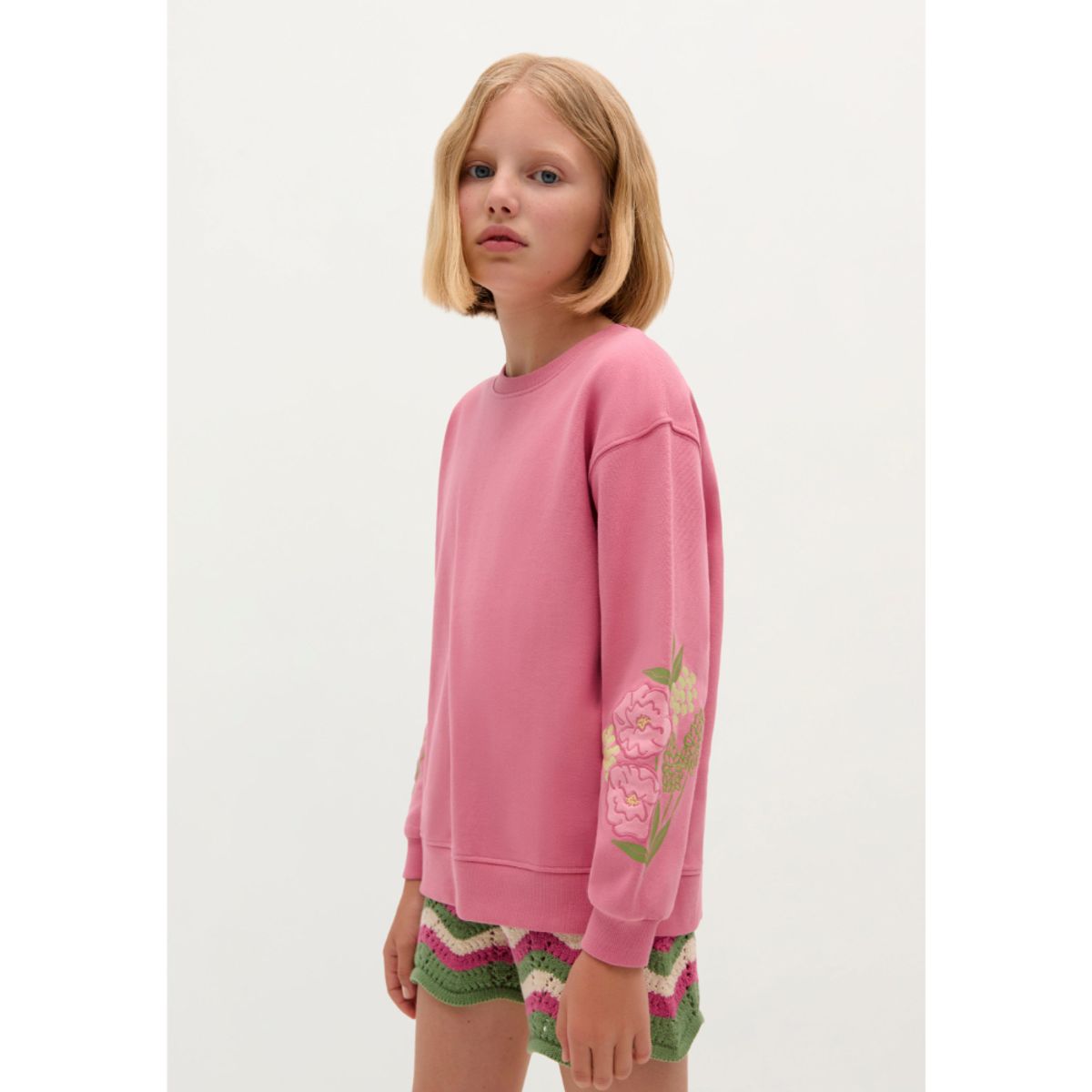 SCALPERS - SUDADERA BORDADOS FLORES