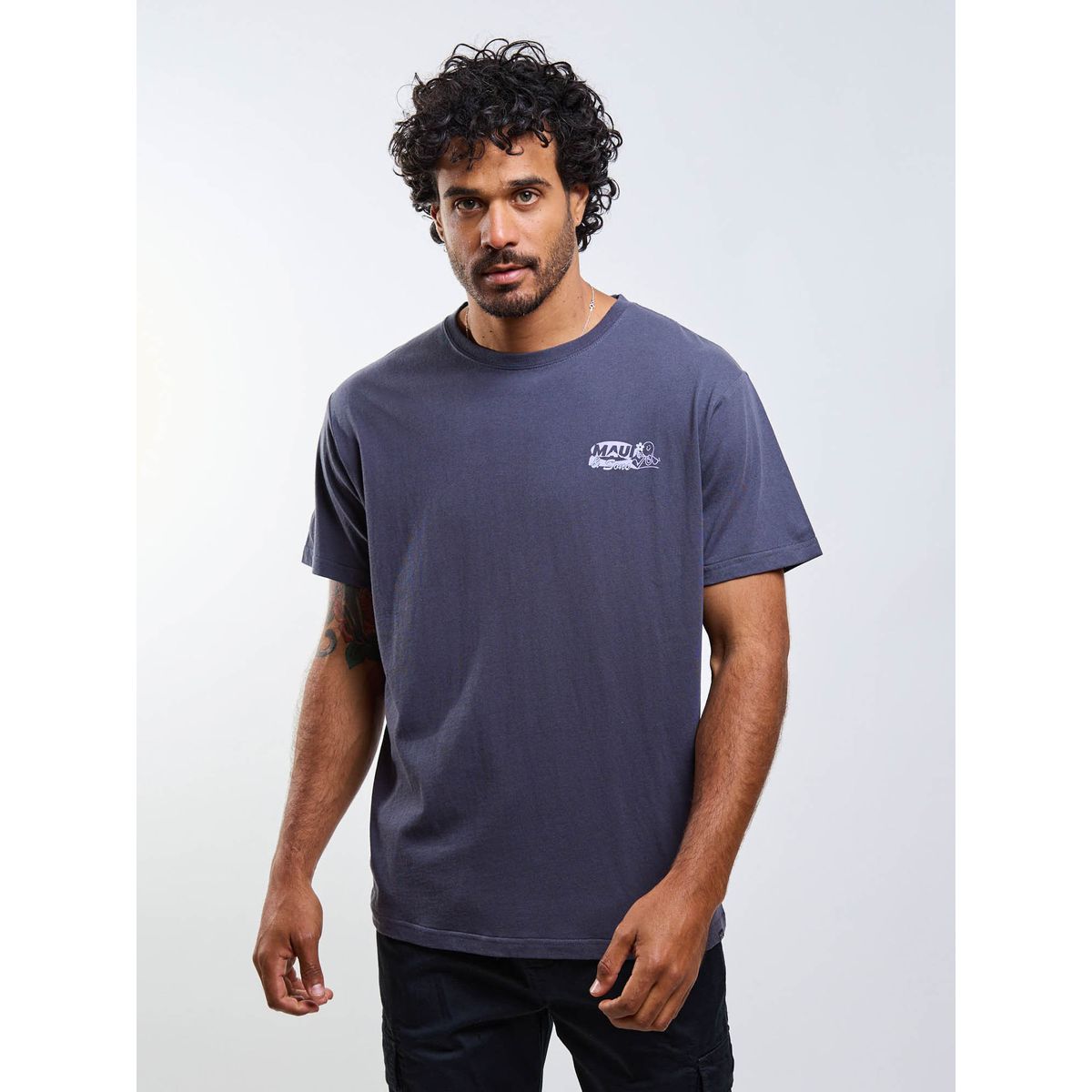 MAUI AND SONS - Polera MC Aroha Gris Hombre Maui And Sons