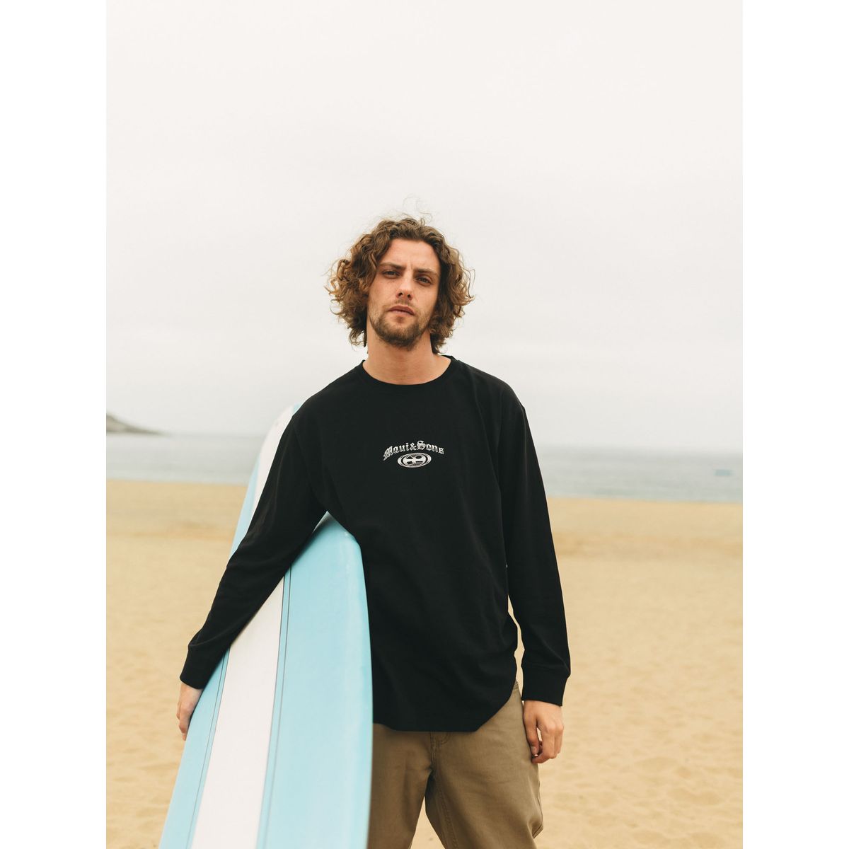 MAUI AND SONS - Polera ML Old Tee Negro Hombre Maui And Sons