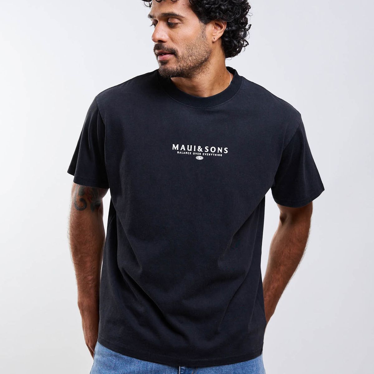 MAUI AND SONS - Polera MC Lioel Negro Hombre Maui And Sons