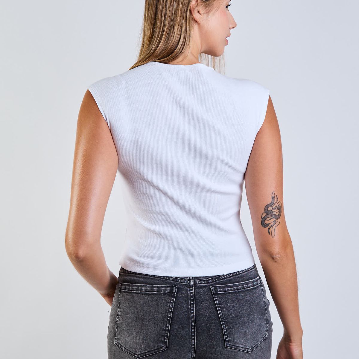 MAUI AND SONS - Polera Mc Tanna Blanco Mujer Maui And Sons